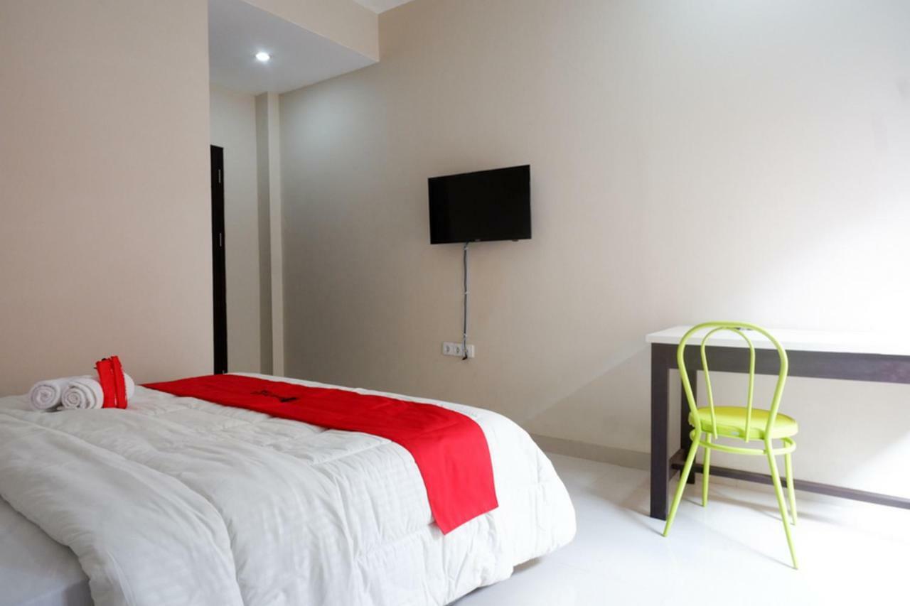 Reddoorz Syariah Near Rsud Margono Purwokerto Hotel Exterior photo