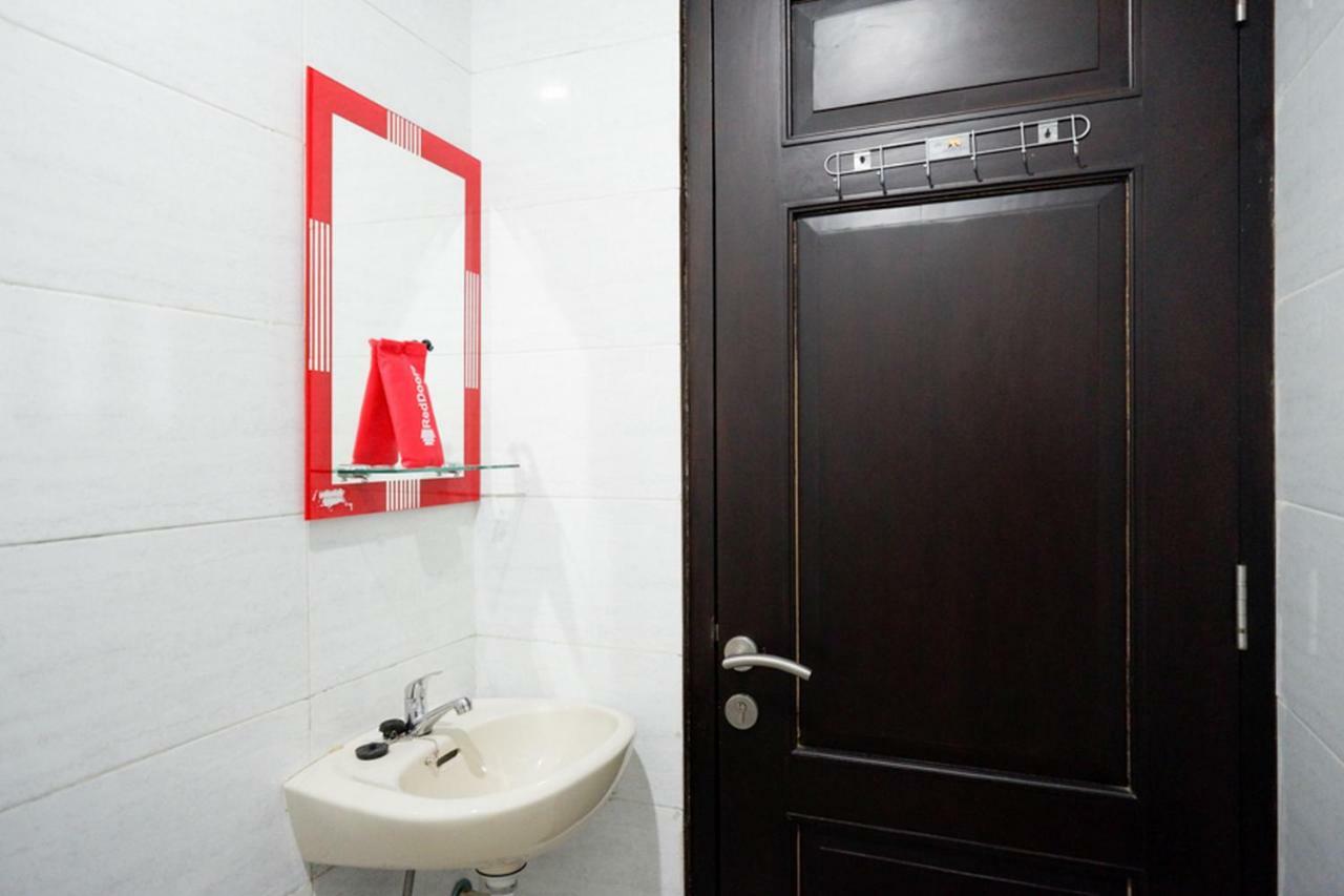 Reddoorz Syariah Near Rsud Margono Purwokerto Hotel Exterior photo