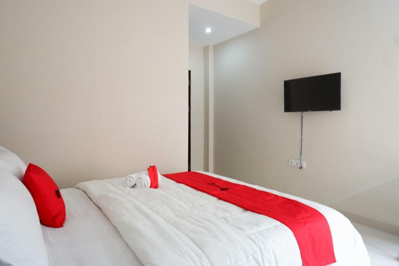 Reddoorz Syariah Near Rsud Margono Purwokerto Hotel Exterior photo