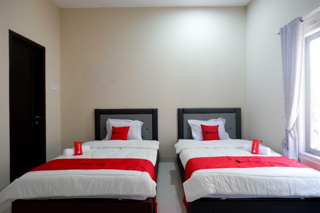 Reddoorz Syariah Near Rsud Margono Purwokerto Hotel Exterior photo
